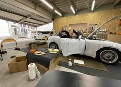 9月23日秋分の日、超レアなお車が入庫中